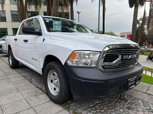 2020 RAM 1500 3.6 V6 Crew Cab SLT At