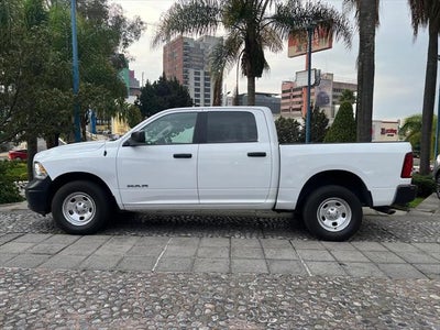 2020 RAM 1500 3.6 V6 Crew Cab SLT At