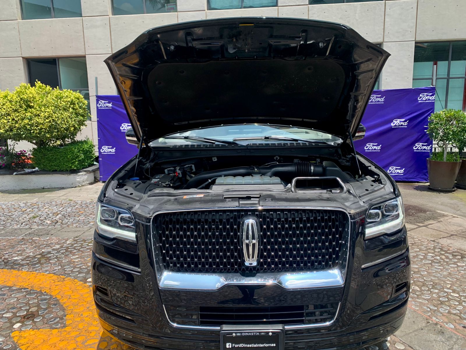 2023 Lincoln Navigator 3.5 V6 Reserve At