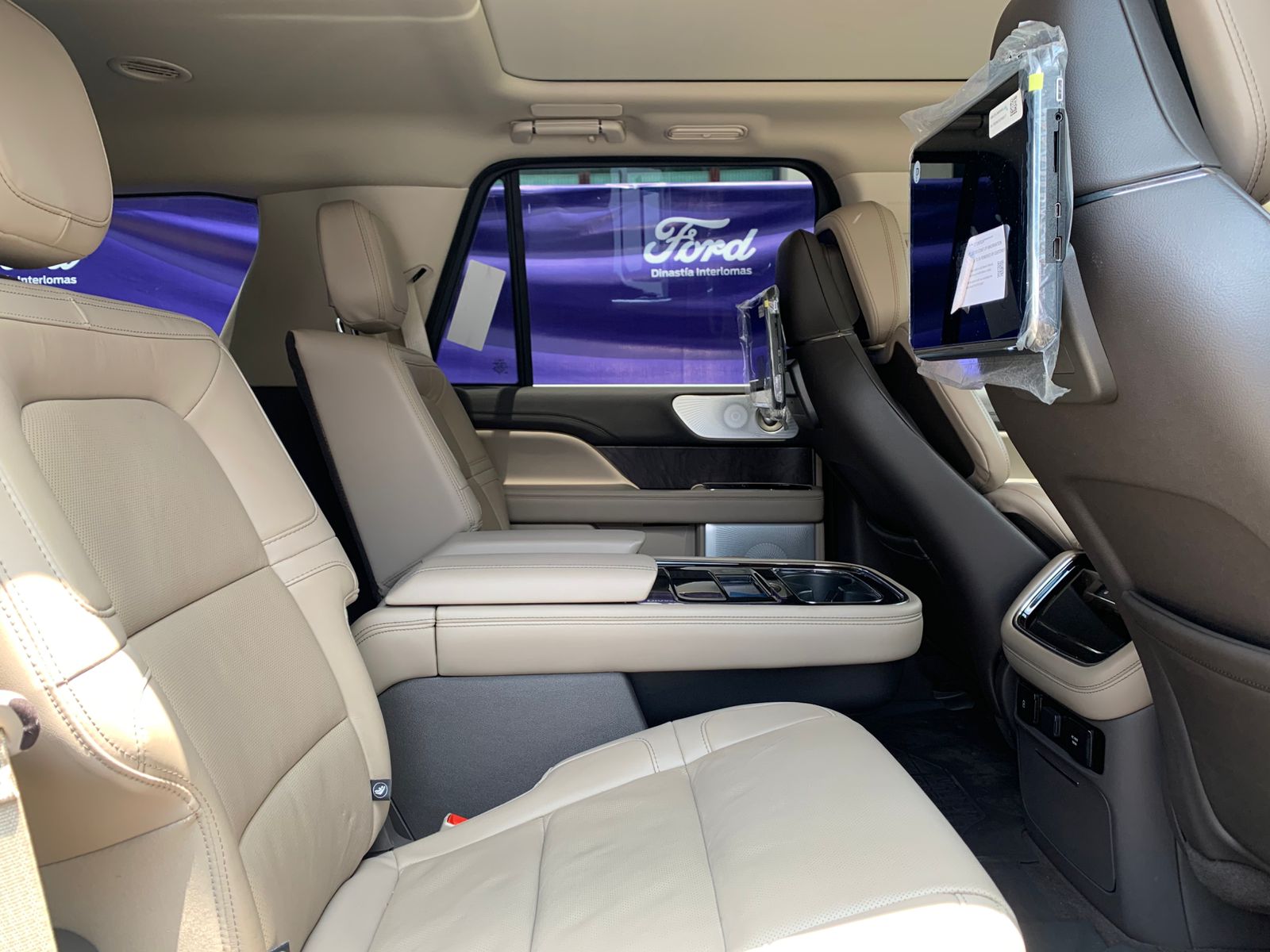 2023 Lincoln Navigator 3.5 V6 Reserve At