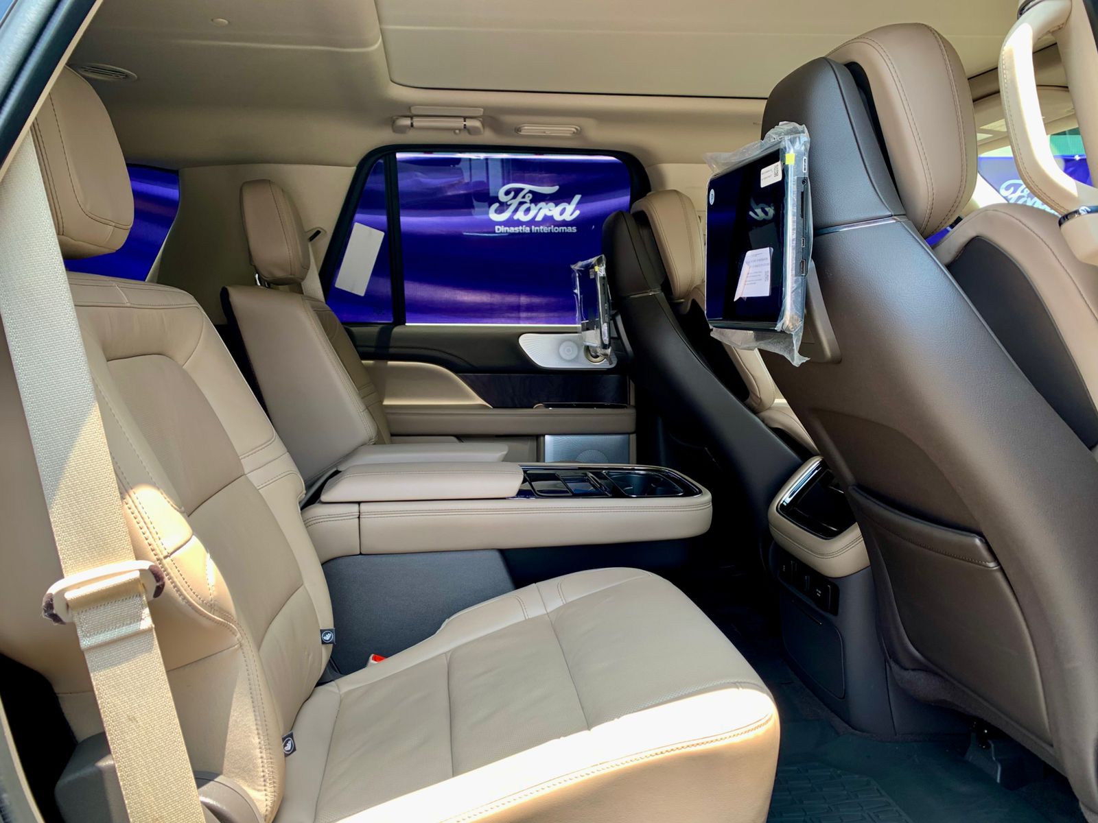 2023 Lincoln Navigator 3.5 V6 Reserve At