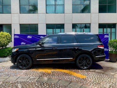 2023 Lincoln Navigator 3.5 V6 Reserve At