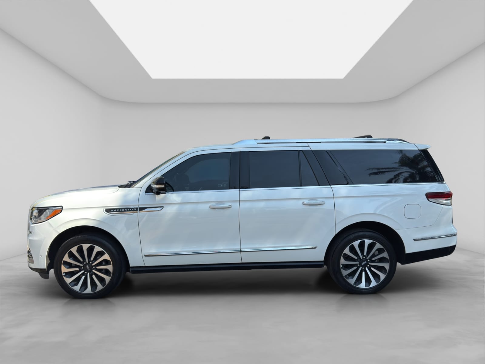 2023 Lincoln Navigator 3.5 V6 Reserve At