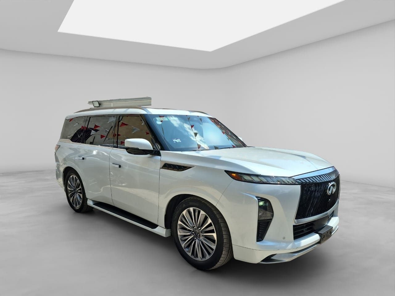 2025 INFINITI QX80 3.5 Sensory 8 pasajeros At