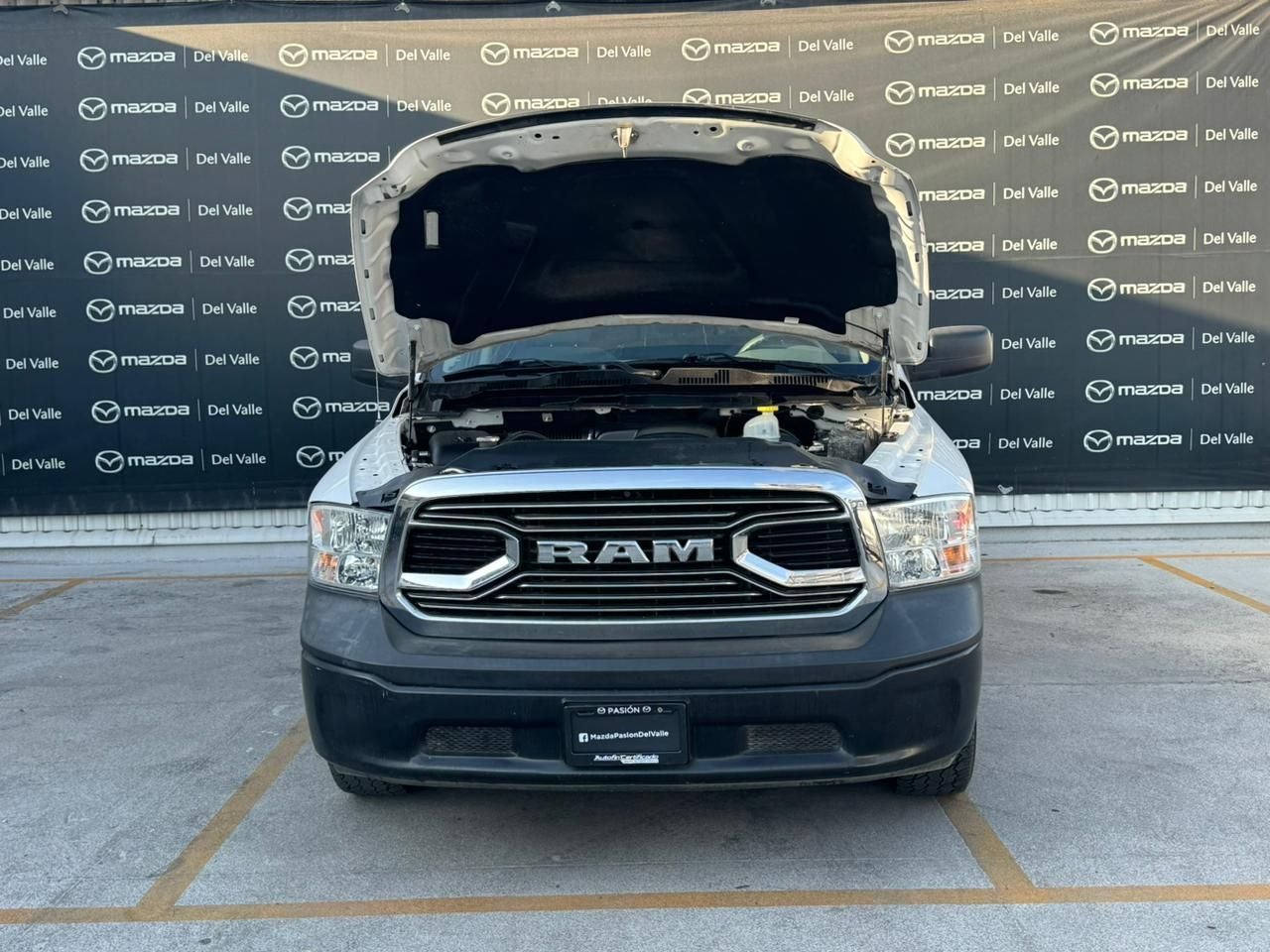 2020 RAM 1500 3.6 V6 Crew Cab SLT At