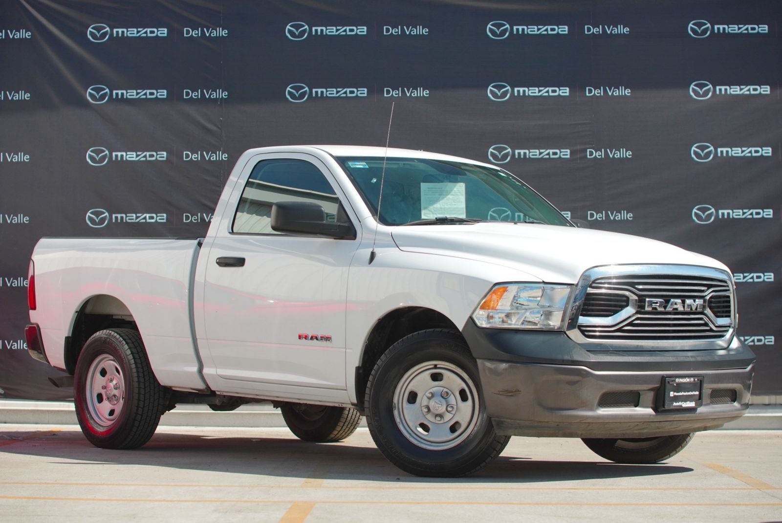 2020 RAM 1500 3.3 V6 XL Cab Regular 4x2 AT