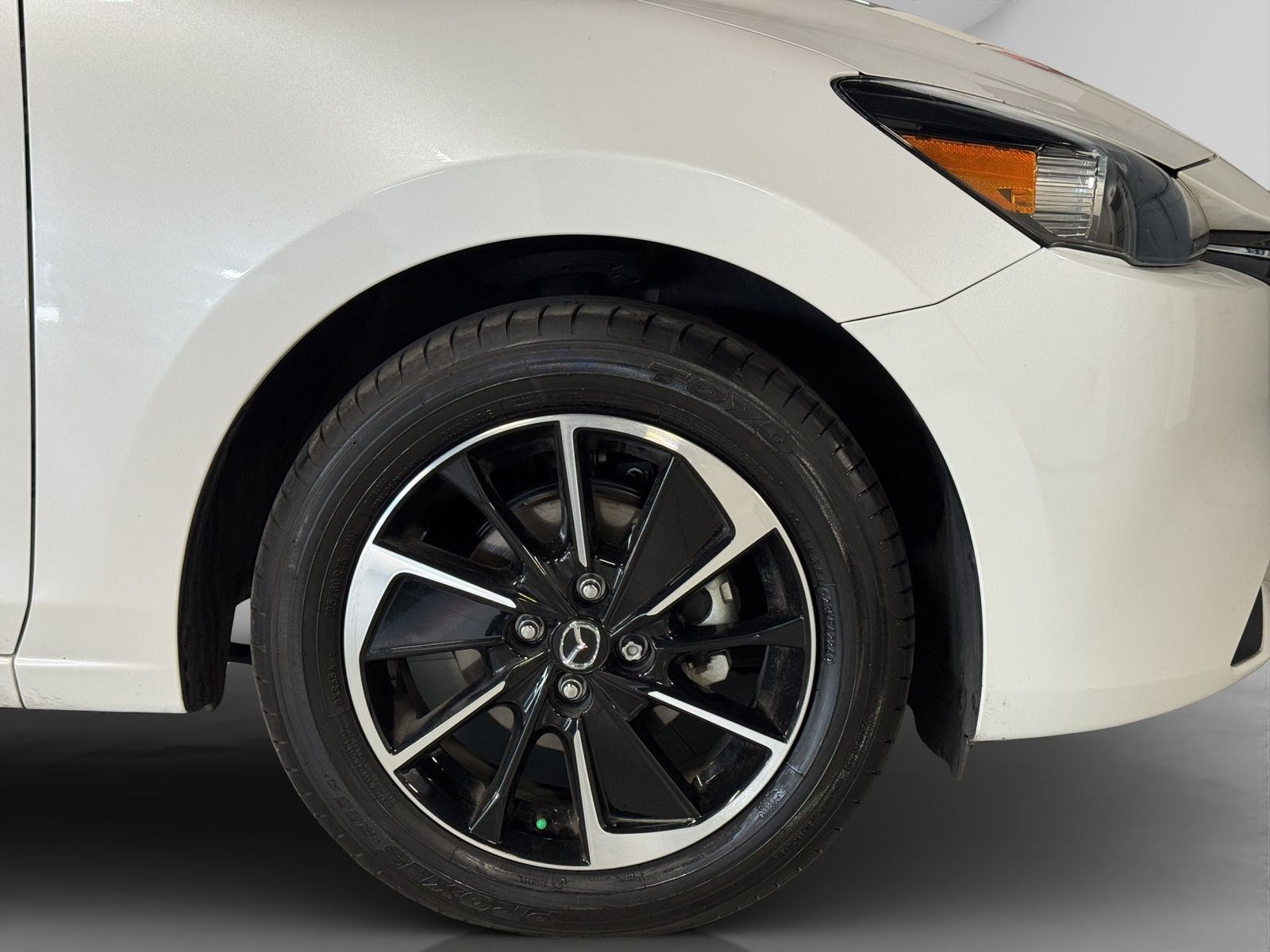 2025 Mazda Mazda 2 2.0 Signature HB At