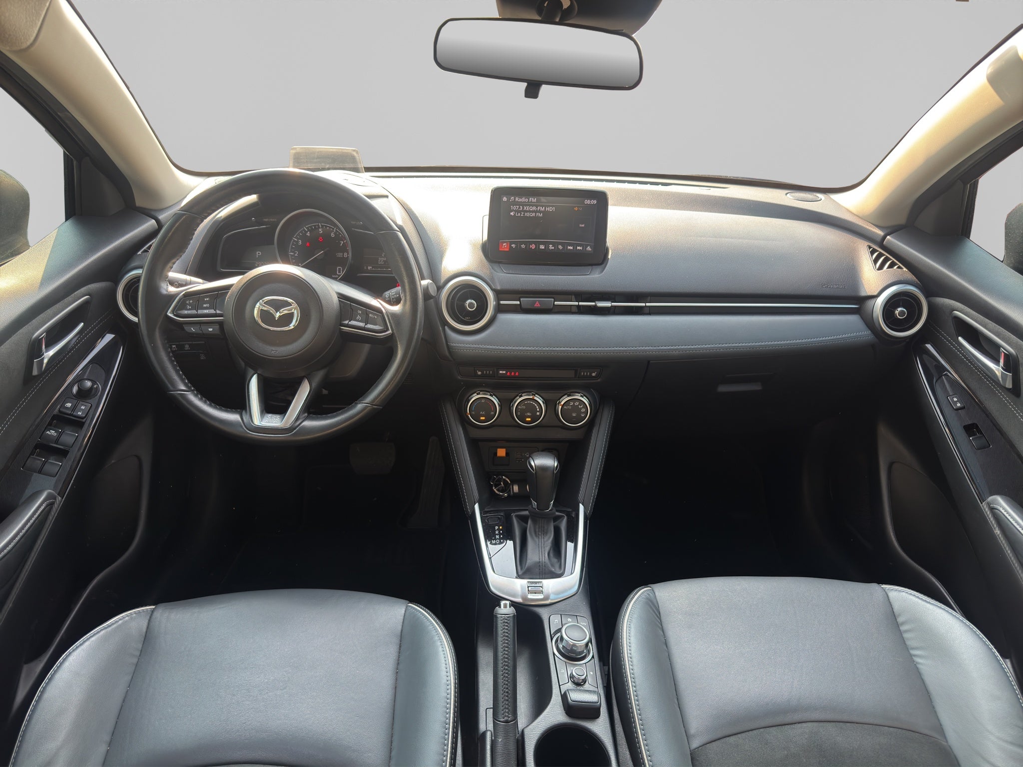 2023 Mazda Mazda 2 1.5 Carbon Edition At