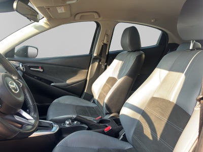 2023 Mazda Mazda 2 1.5 Carbon Edition At