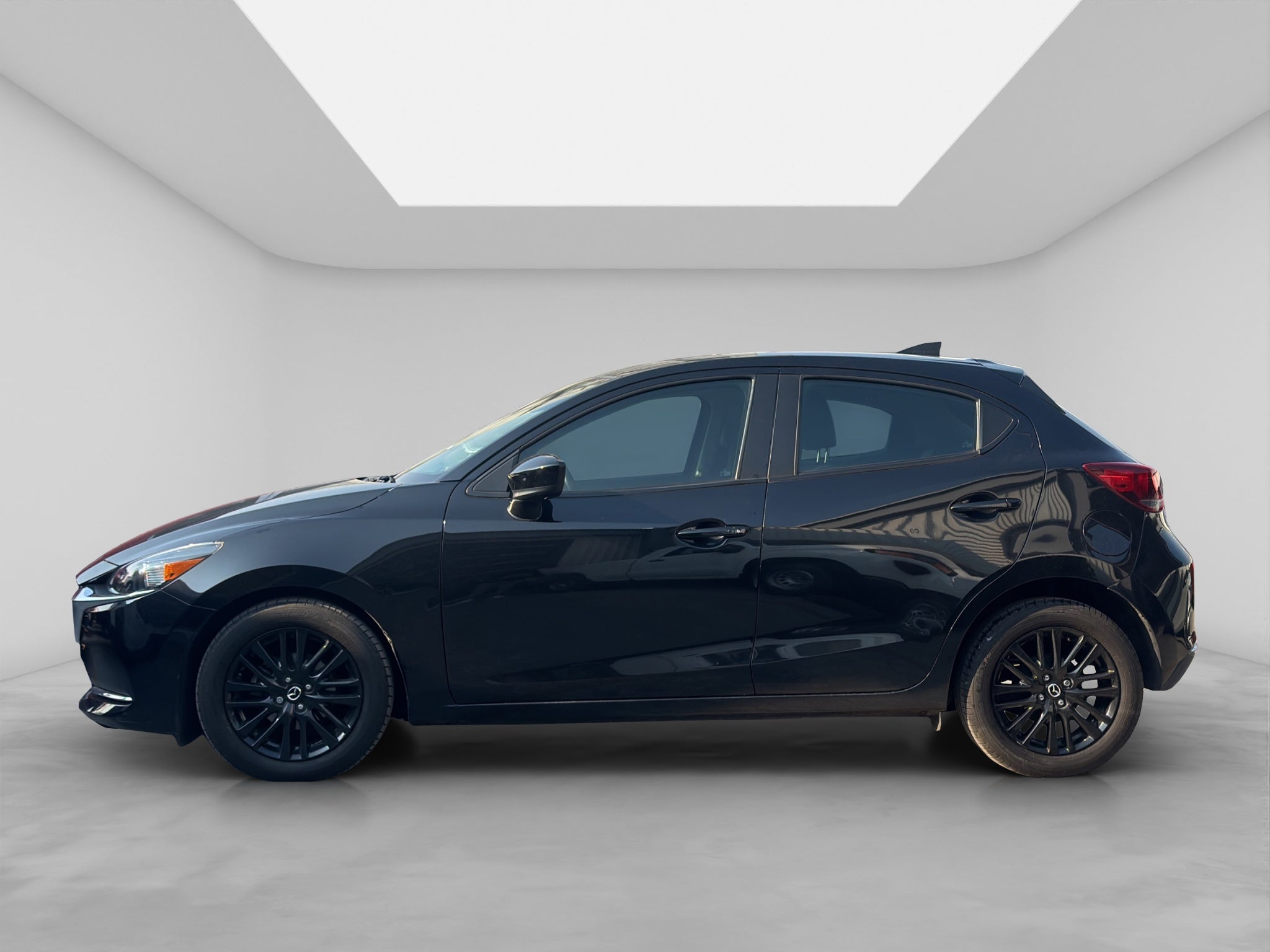 2023 Mazda Mazda 2 1.5 Carbon Edition At