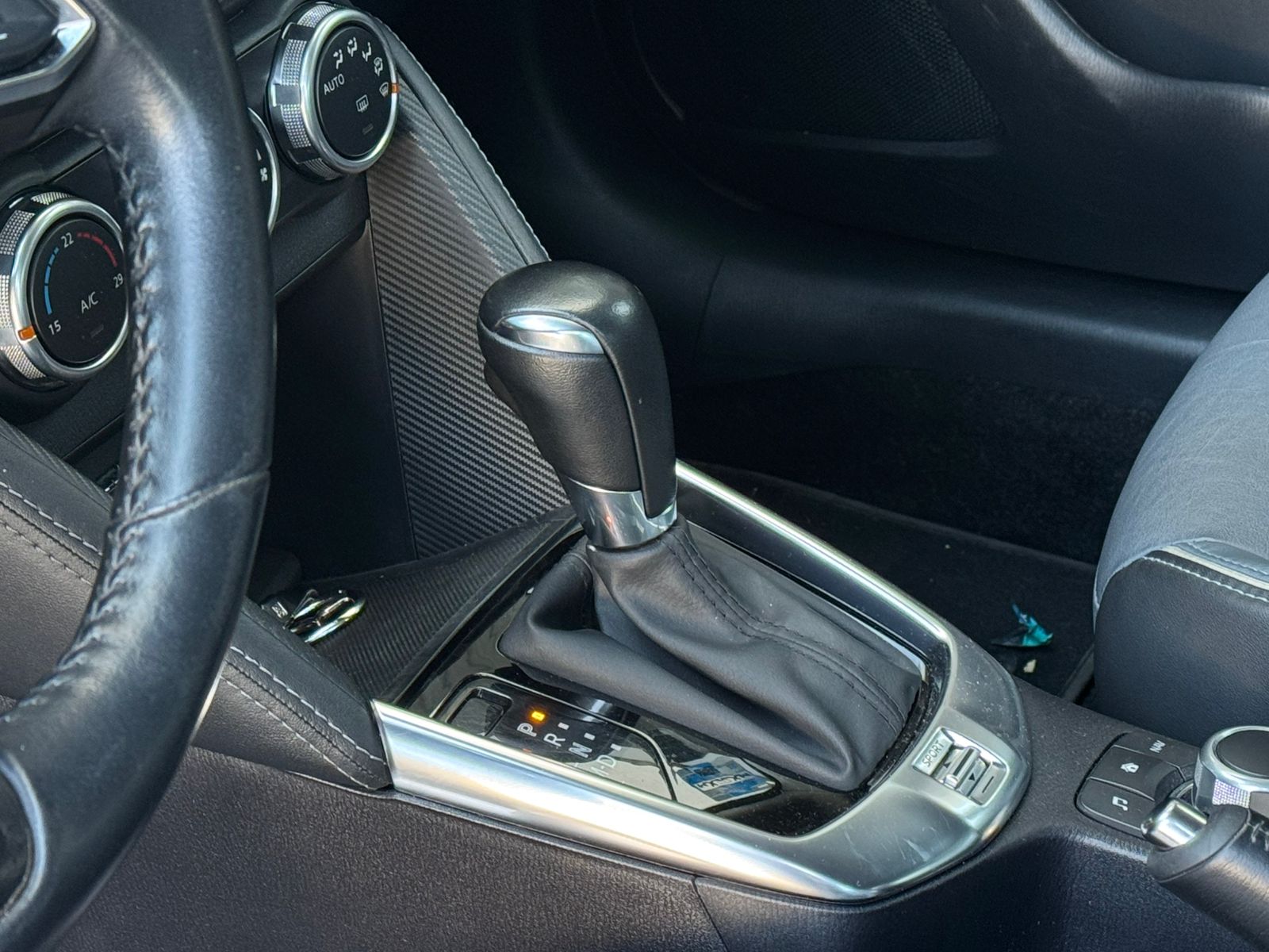 2023 Mazda Mazda 2 1.5 Carbon Edition At