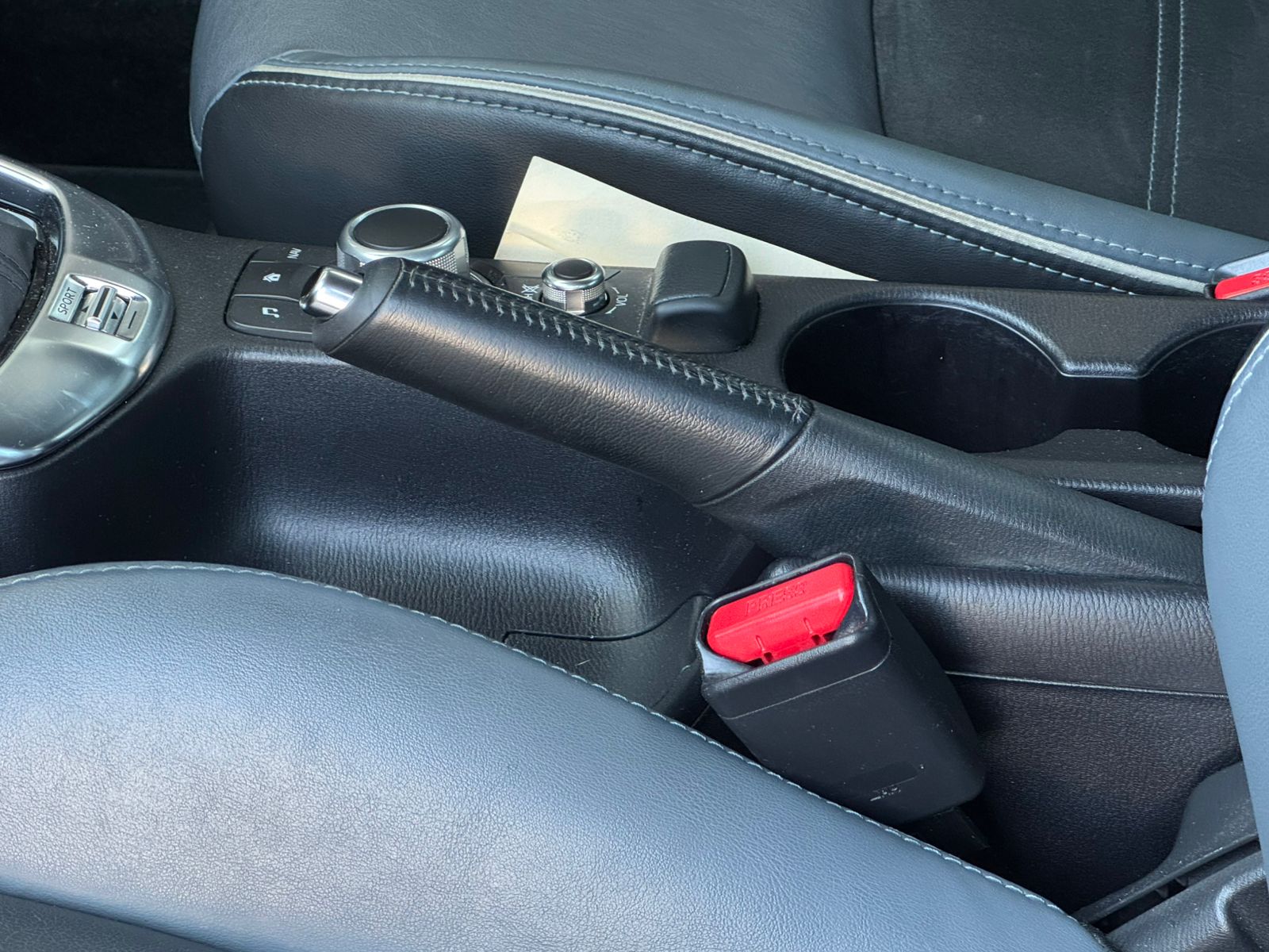 2023 Mazda Mazda 2 1.5 Carbon Edition At