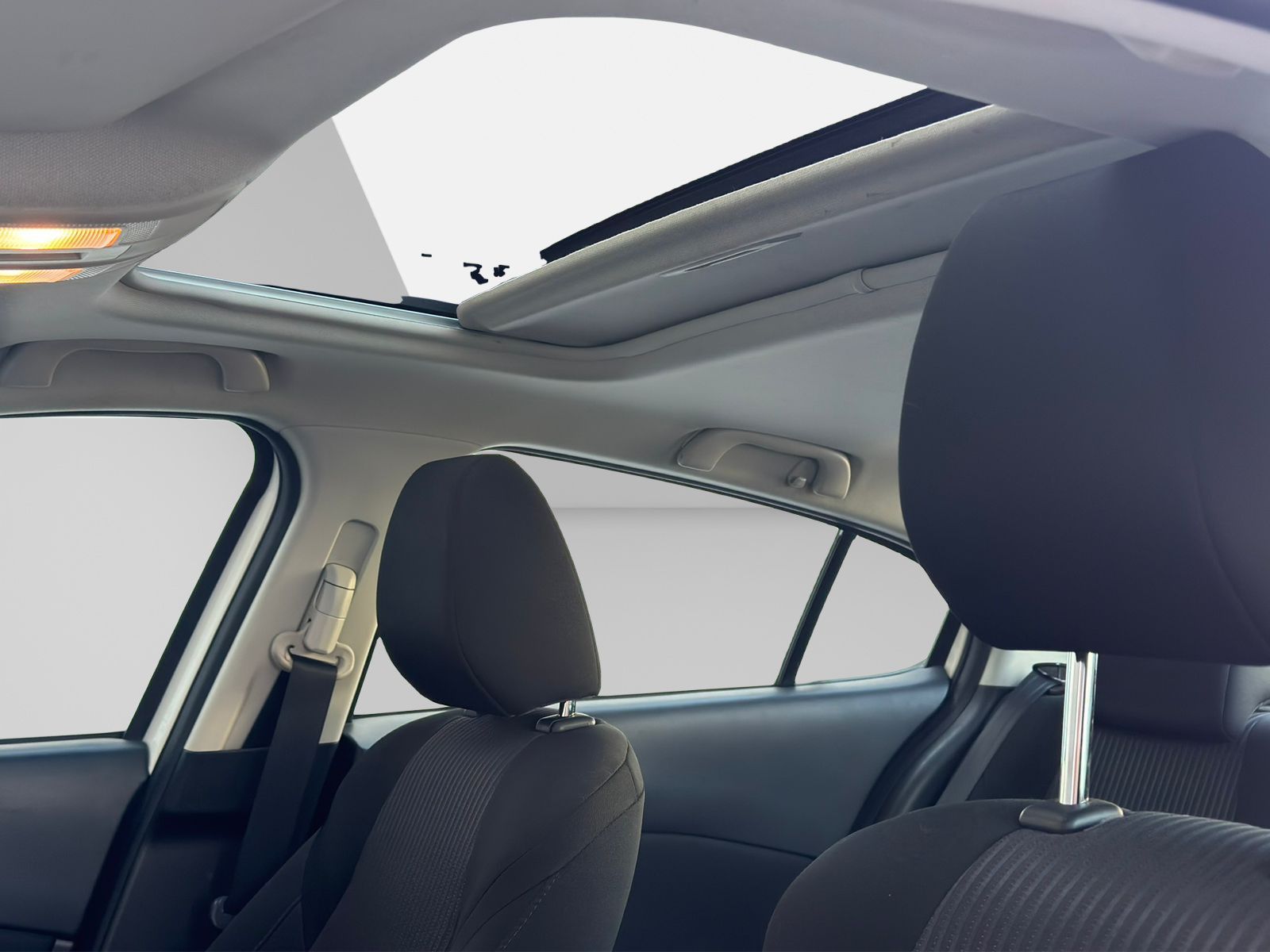 2015 Mazda Mazda 3 2.0 I Sedan Touring At