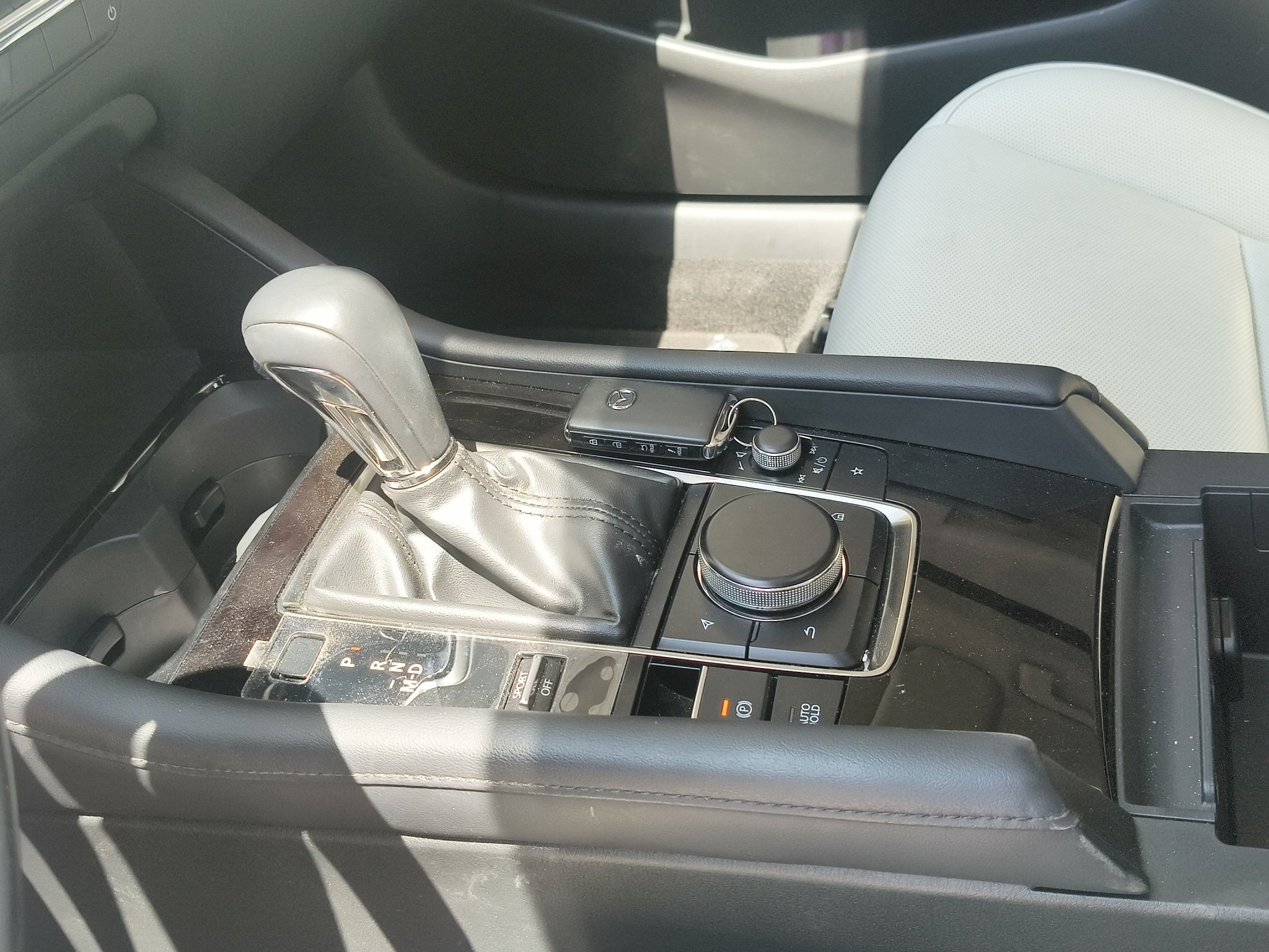 2025 Mazda Mazda 3 2.5 Signature Sedan At