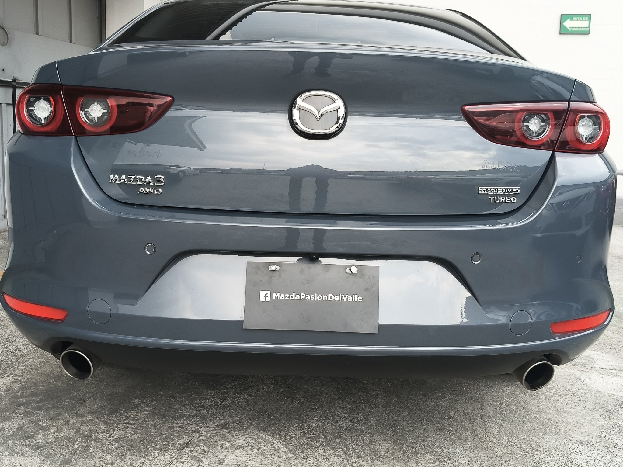 2025 Mazda Mazda 3 2.5 Signature Sedan At