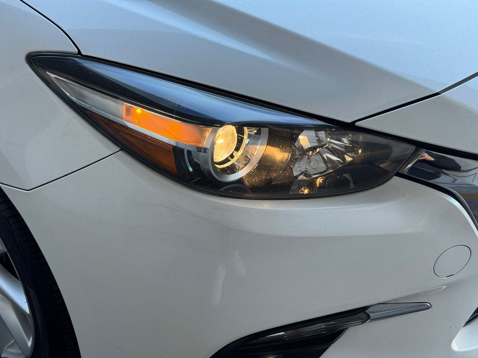 2017 Mazda Mazda 3 2.5 S Grand Touring Hb At