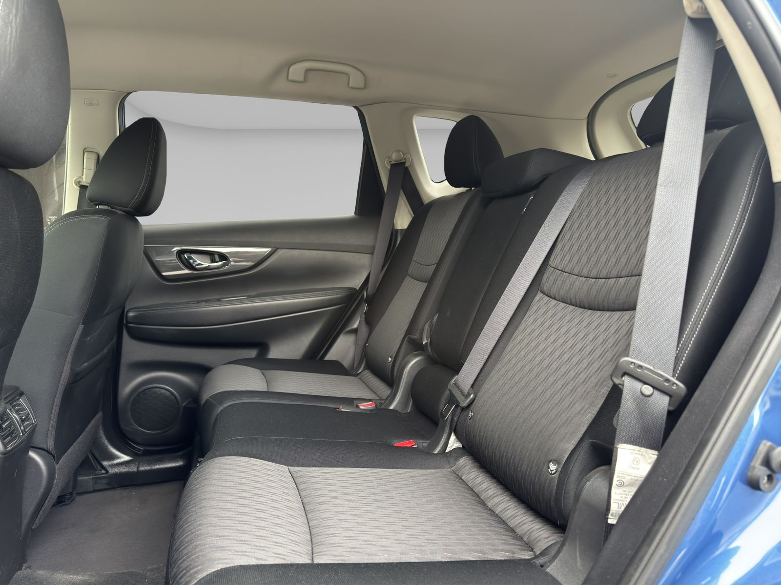 2020 Nissan X-Trail 2.5 Sense 2 Filas Cvt