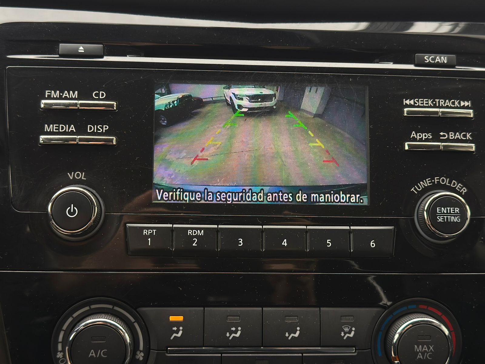 2020 Nissan X-Trail 2.5 Sense 2 Filas Cvt