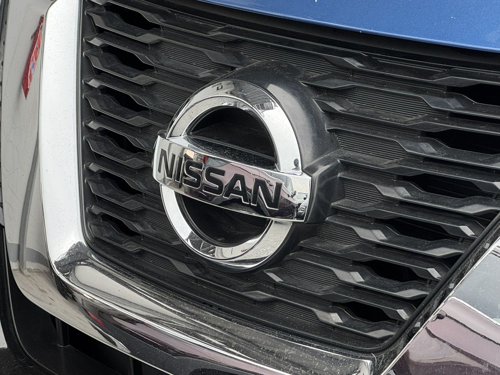 2020 Nissan X-Trail 2.5 Sense 2 Filas Cvt