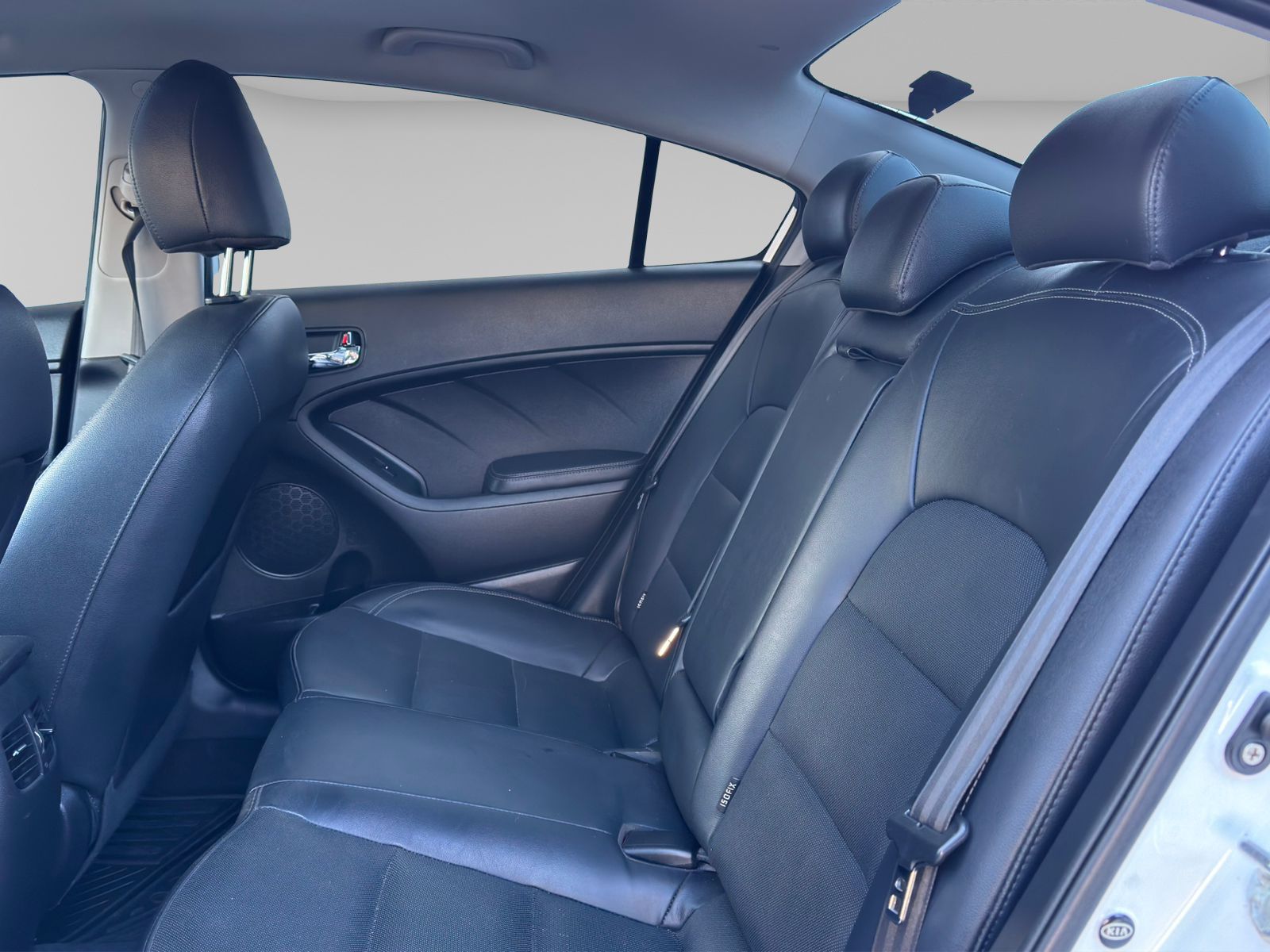 2016 Kia Forte 2.0 SX 4 p At