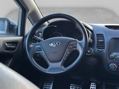 2016 Kia Forte 2.0 SX 4 p At