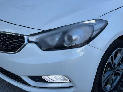 2016 Kia Forte 2.0 SX 4 p At