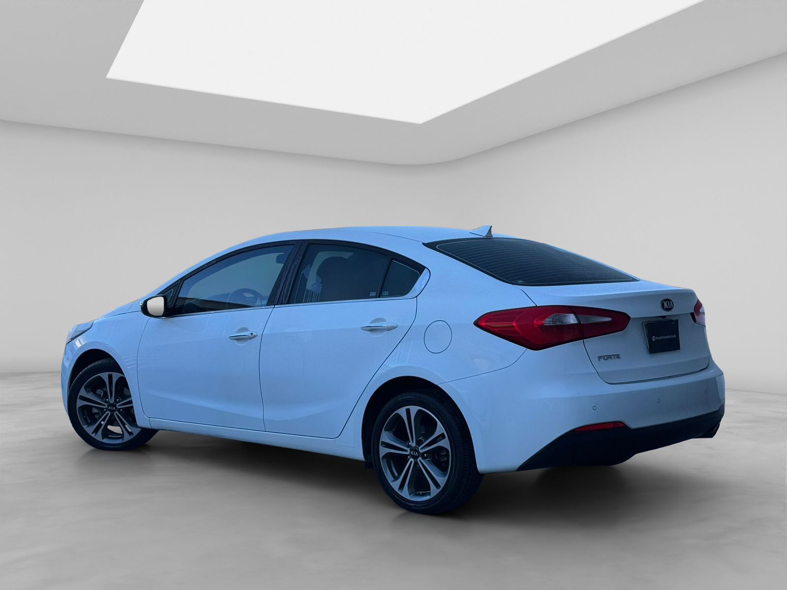 2016 Kia Forte 2.0 SX 4 p At