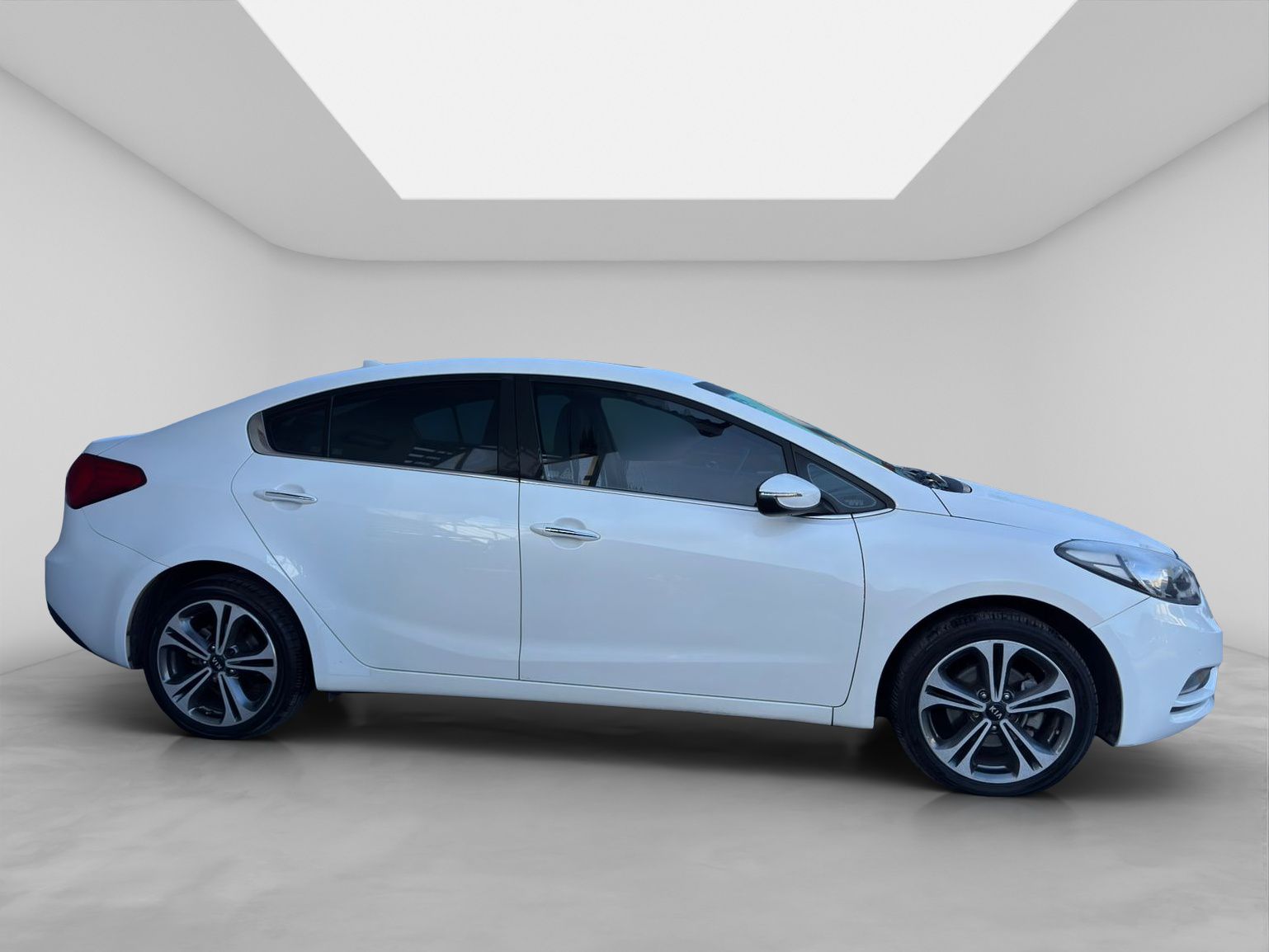 2016 Kia Forte 2.0 SX 4 p At