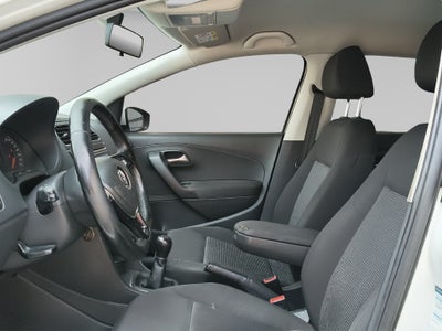 2018 Volkswagen Polo 1.6 L4 Mt