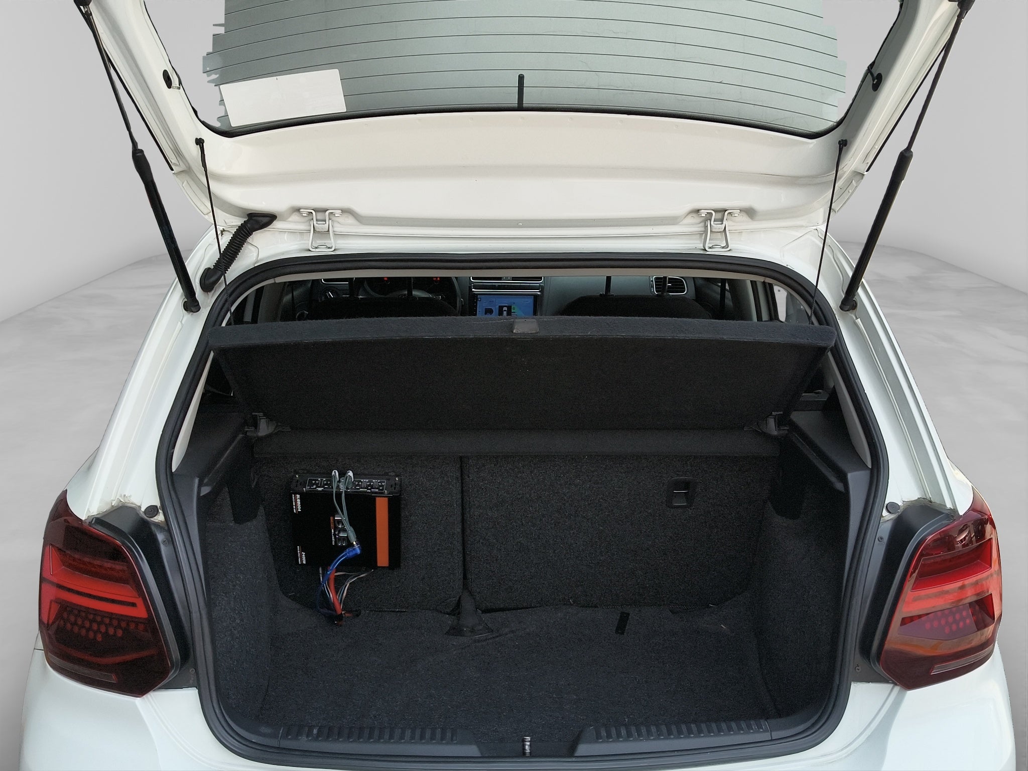 2018 Volkswagen Polo 1.6 L4 Mt