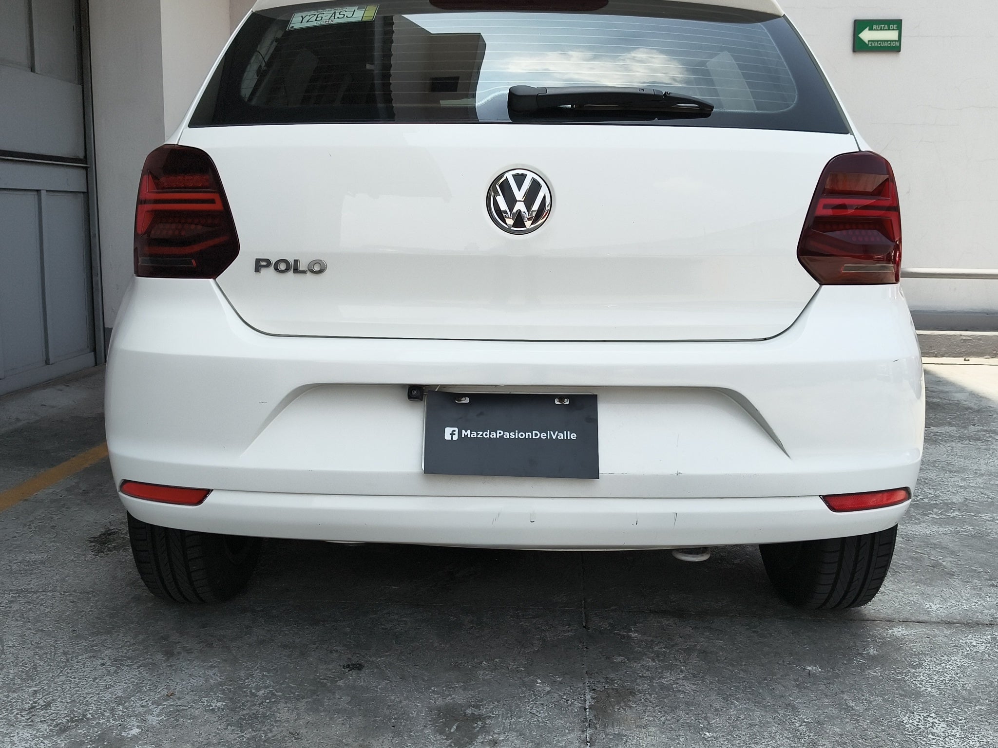 2018 Volkswagen Polo 1.6 L4 Mt