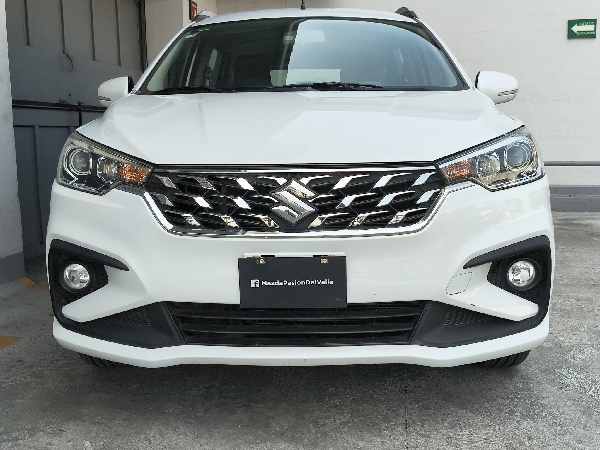 2025 Suzuki Ertiga 1.5 Boostergreen Glx At