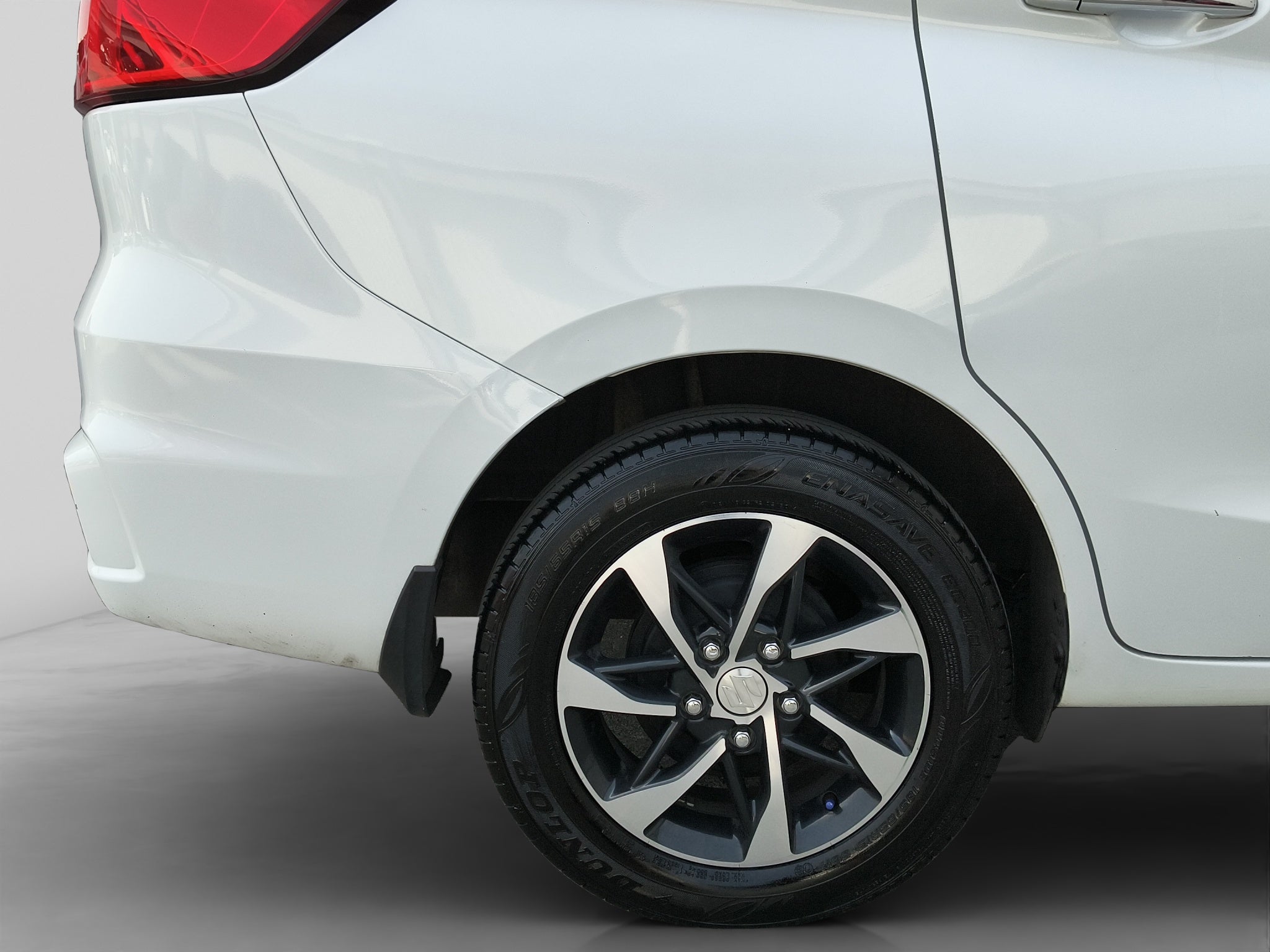 2025 Suzuki Ertiga 1.5 Boostergreen Glx At
