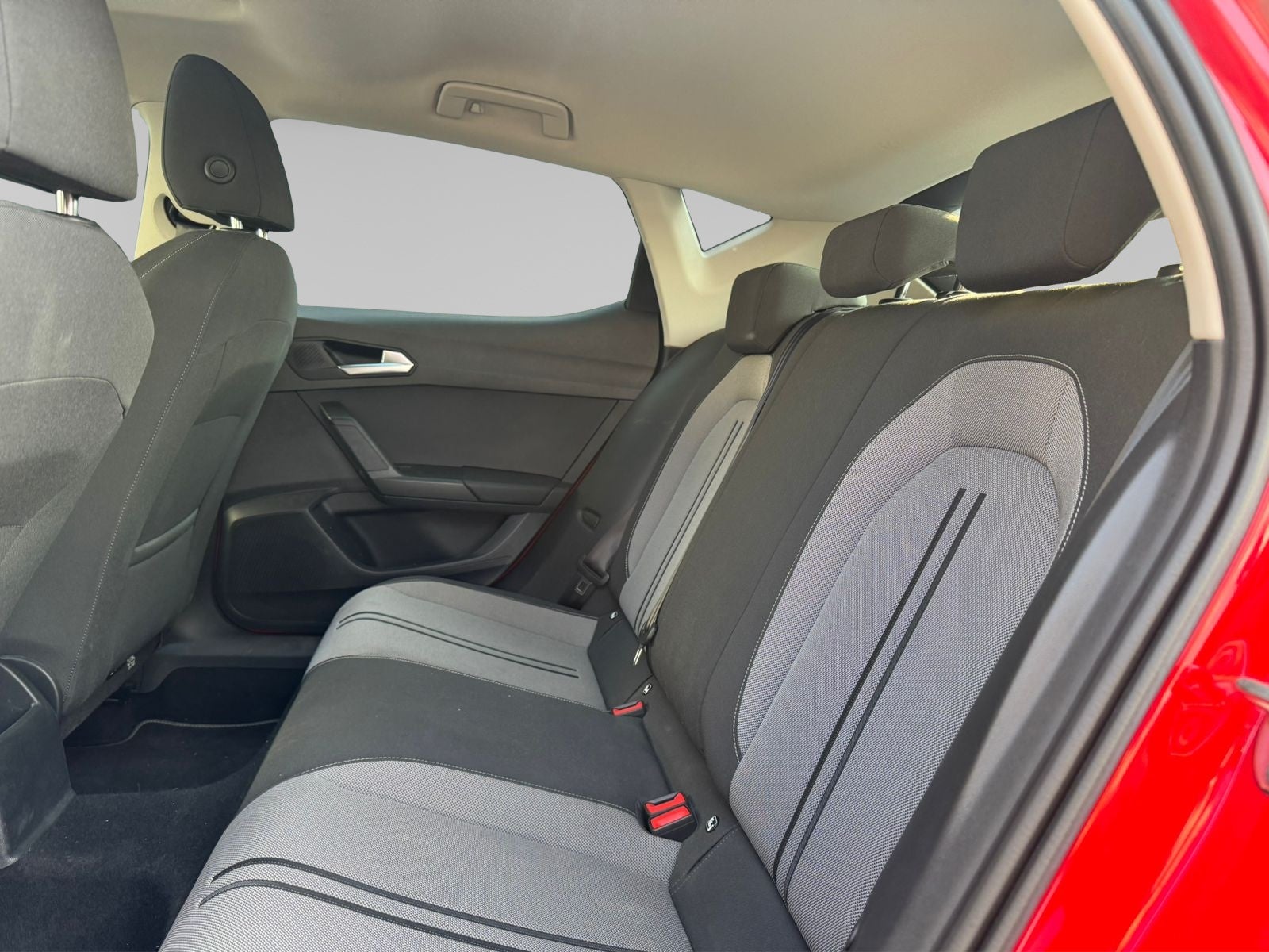 2021 Seat Leon 1.4 Style L4 150 HP At