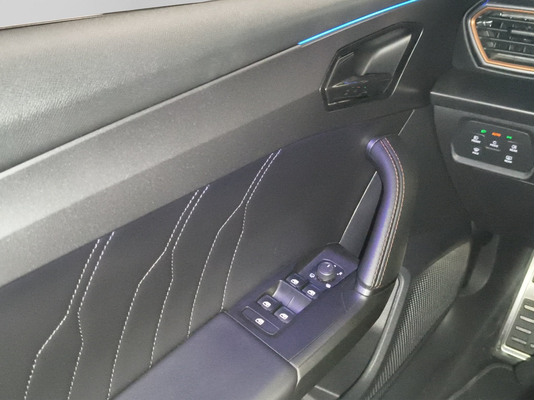 2024 Seat Leon 1.4 Fr At