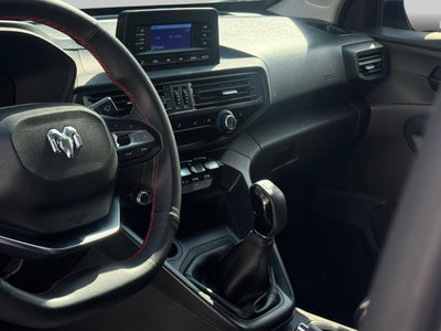 2025 RAM 1200 2.4 Tradesman Crew Cab Mt