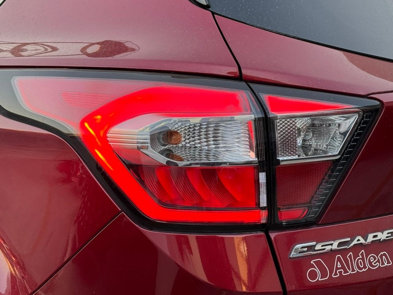 2019 Ford Escape 2.5 S Plus At