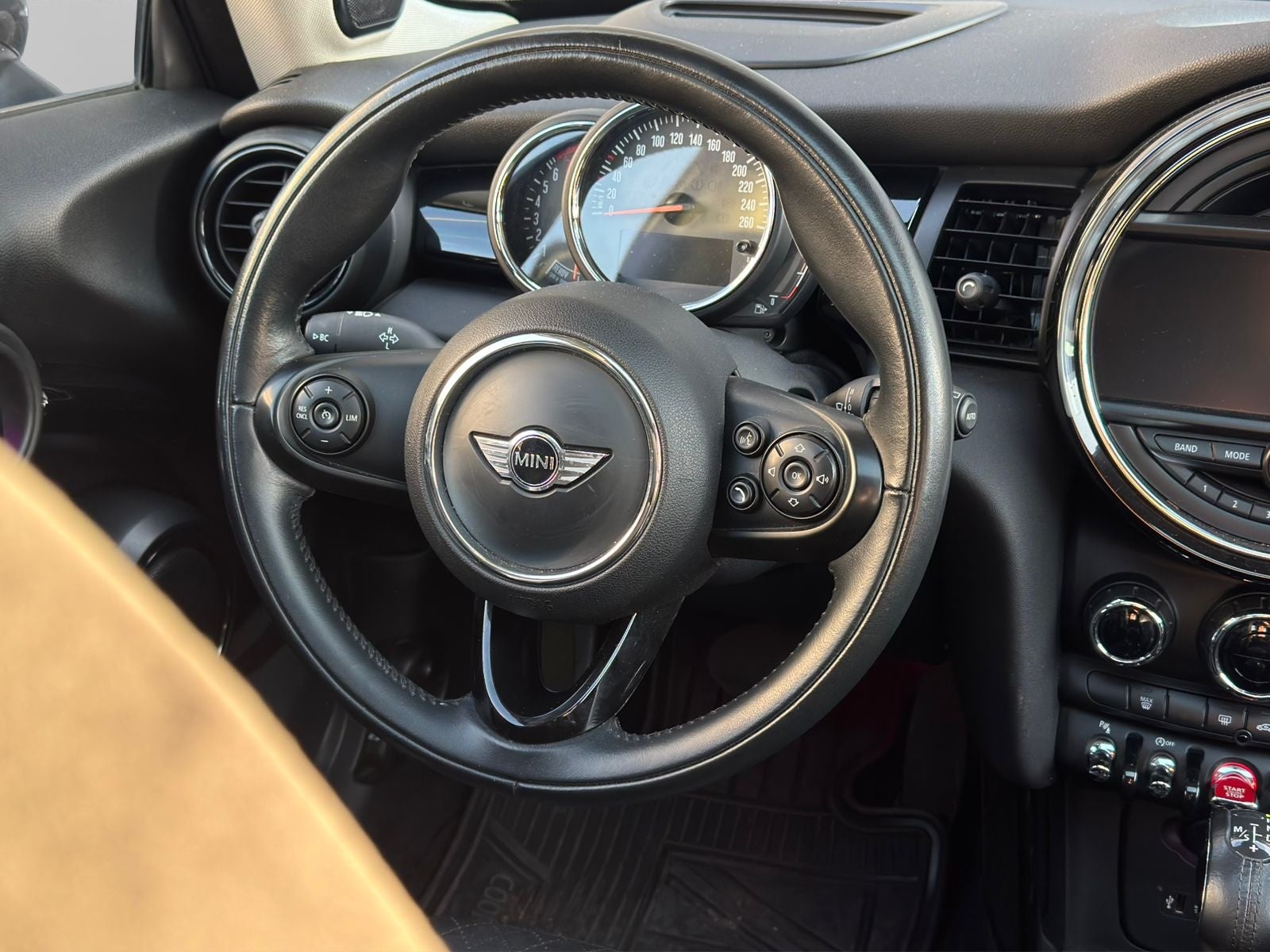 2018 MINI Cooper 1.5 Pepper 3p At