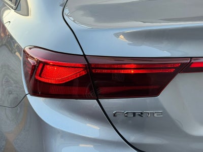 2021 Kia Forte 2.0 LX 4 p At