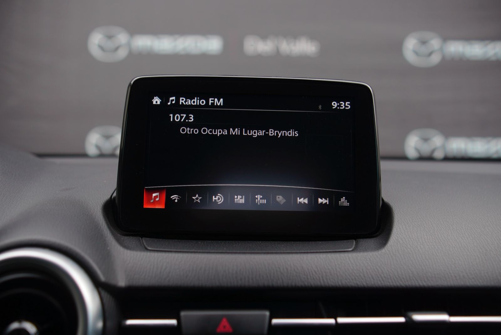 2023 Mazda Mazda 2 1.5 Carbon Edition At