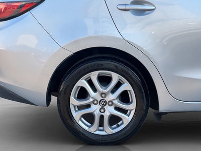 2017 Toyota Yaris 1.5 R Xle Sedan At