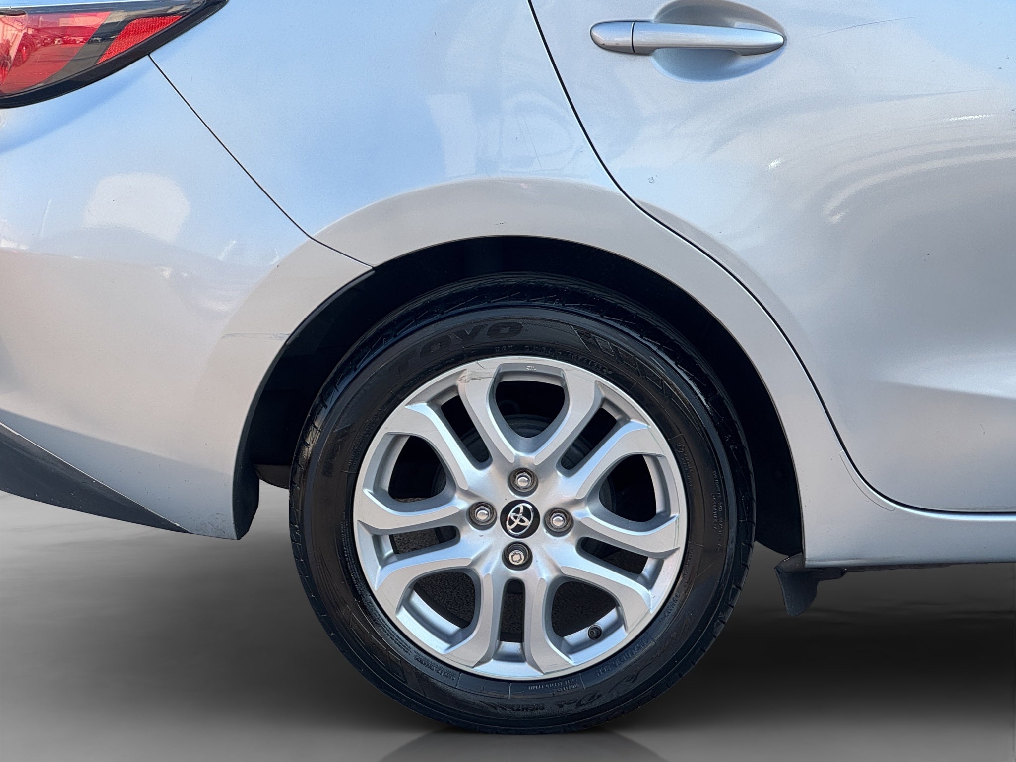 2017 Toyota Yaris 1.5 R Xle Sedan At