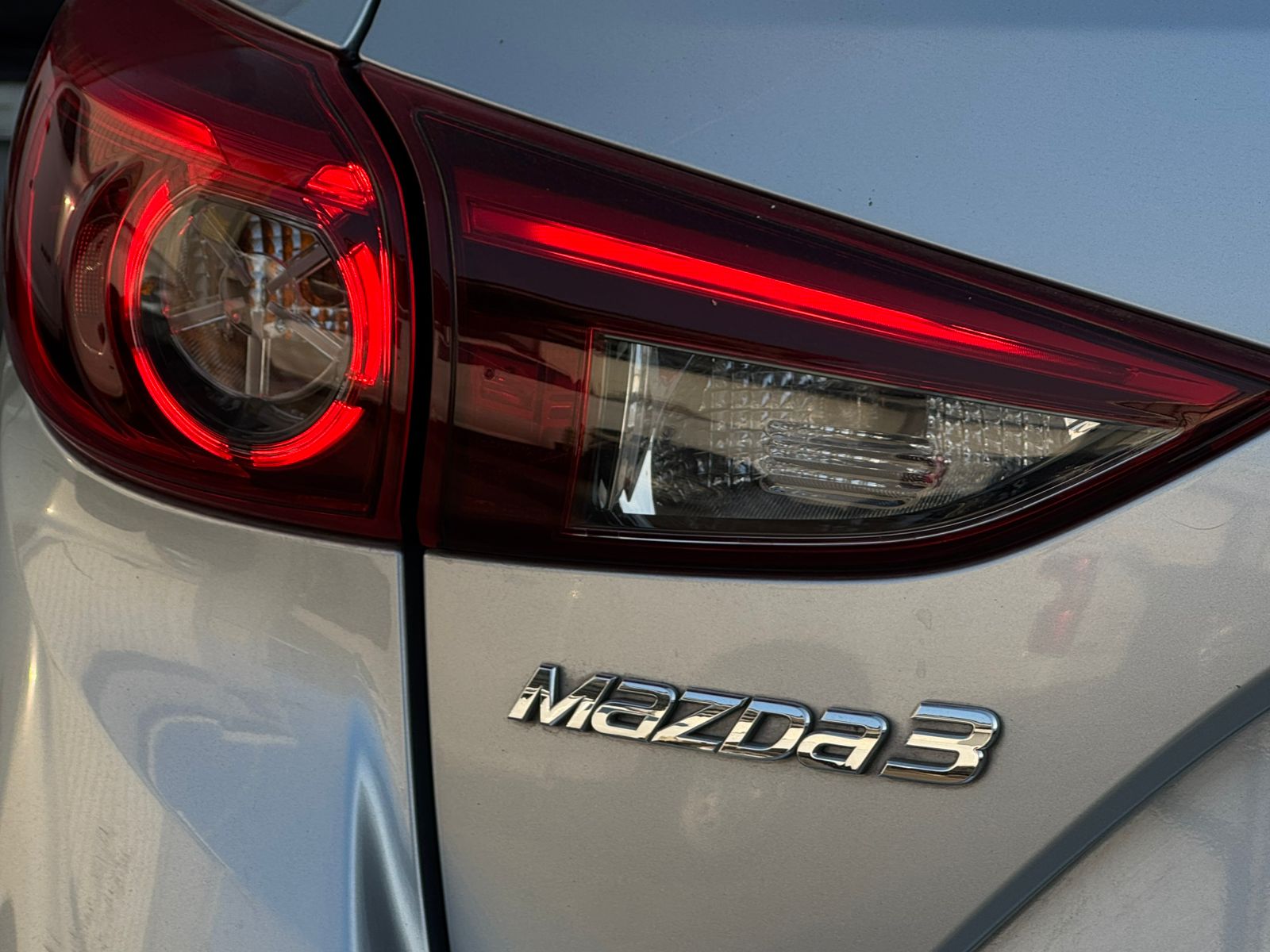 2018 Mazda Mazda 3 2.5 S Grand Touring Hb At