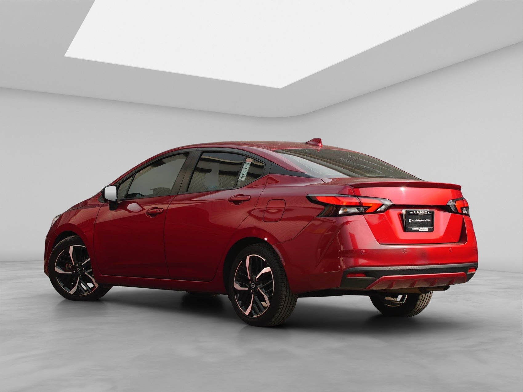 2024 Nissan Versa 1.6 SR At