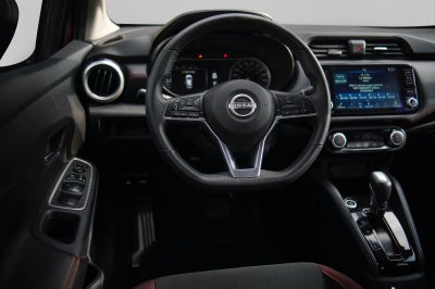 2024 Nissan Versa 1.6 SR At