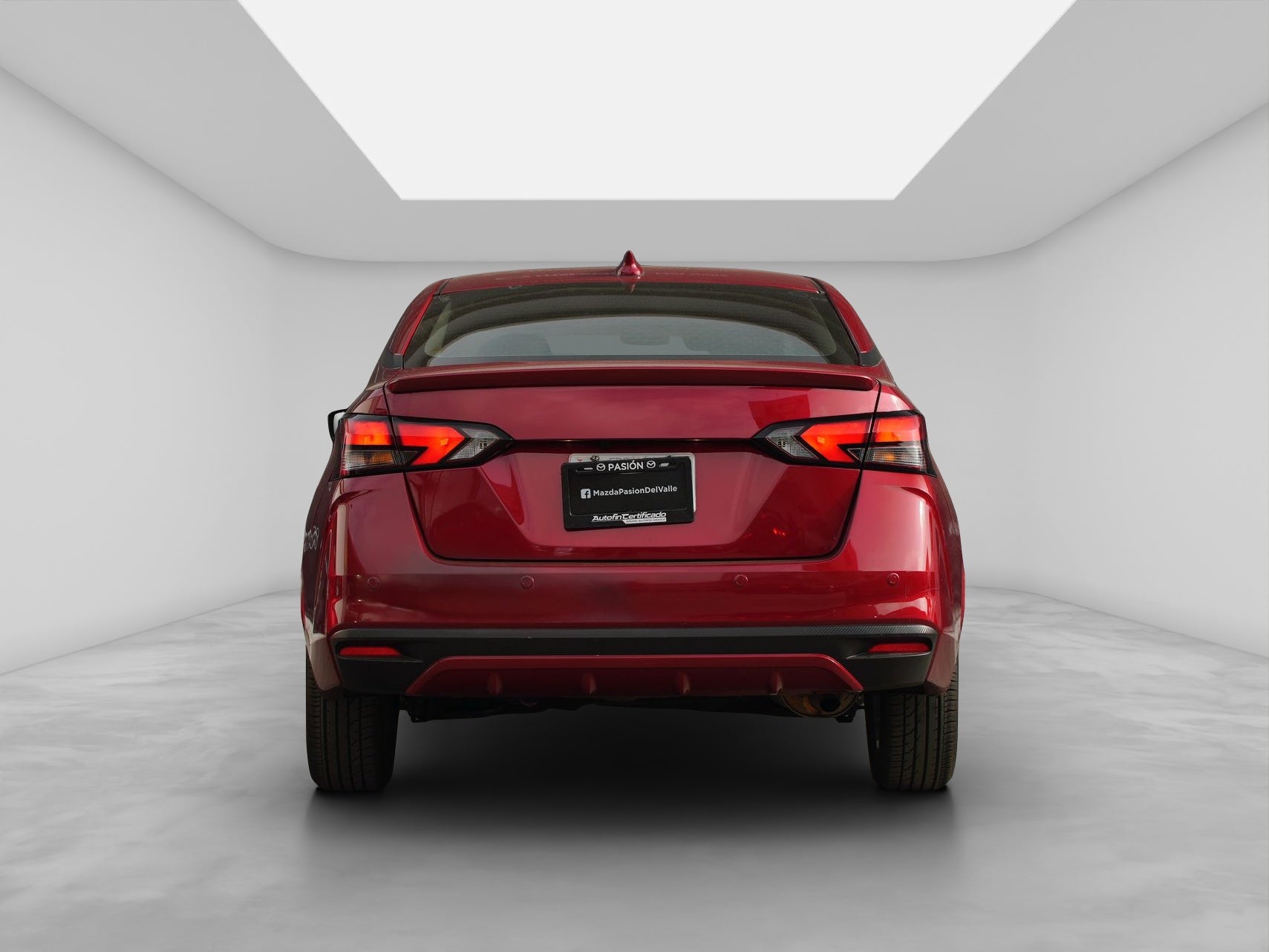 2024 Nissan Versa 1.6 SR At