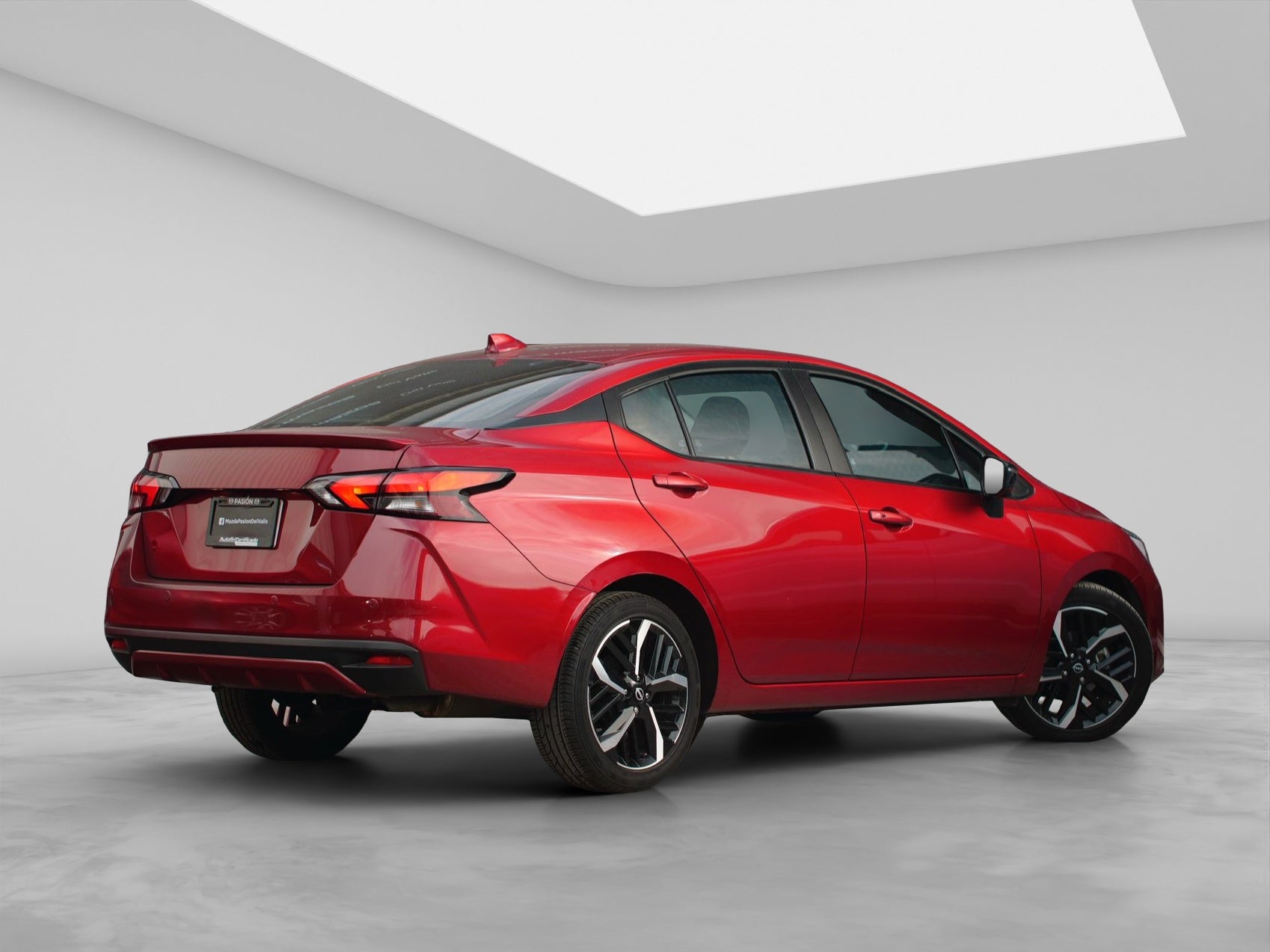 2024 Nissan Versa 1.6 SR At