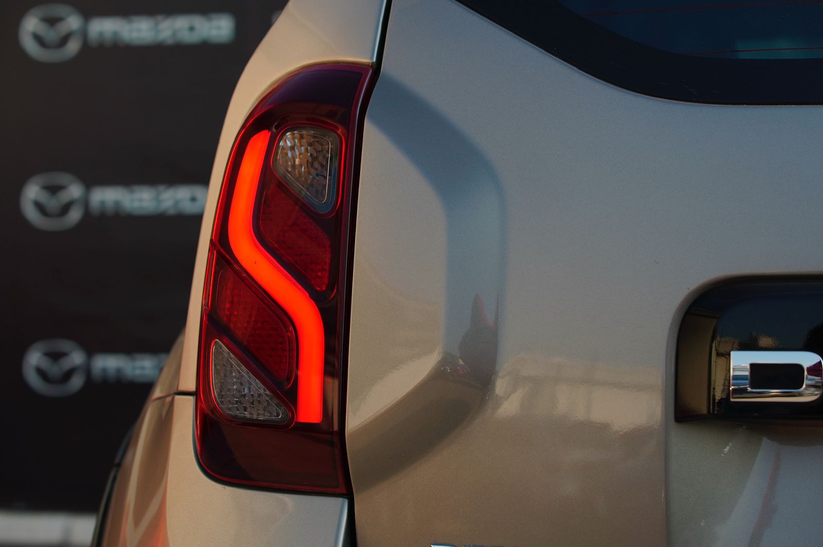 2017 Renault Duster 2.0 Dynamic Media Nav At