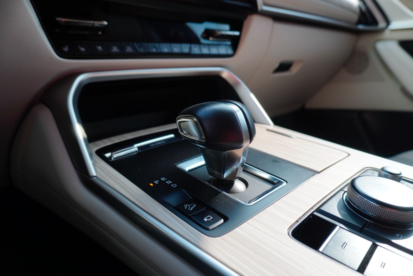 2025 Mazda Mazda CX-90 3.3 Signature At