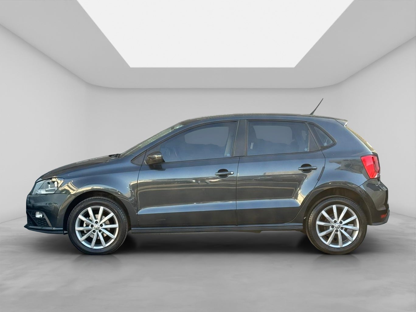 2022 Volkswagen Polo 1.6 Comfortline Plus Mt